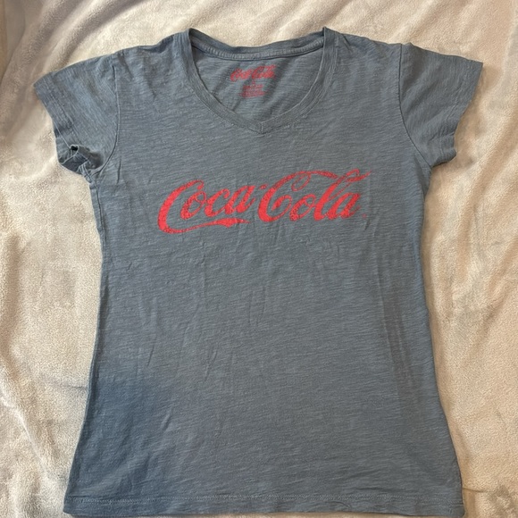 Coca Cola Blue/Gray and Red Short Sleeve V Neck Tee
Medium - Picture 5 of 5